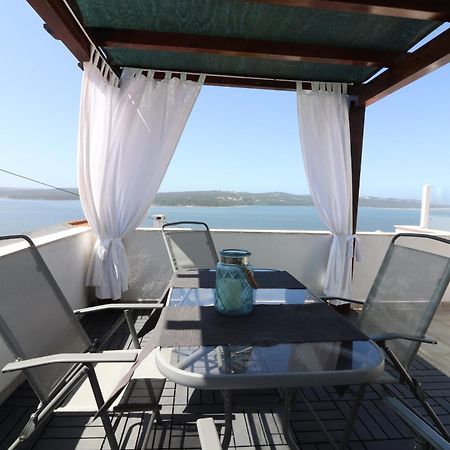 Beguest Lagoon House Nadadouro Экстерьер фото