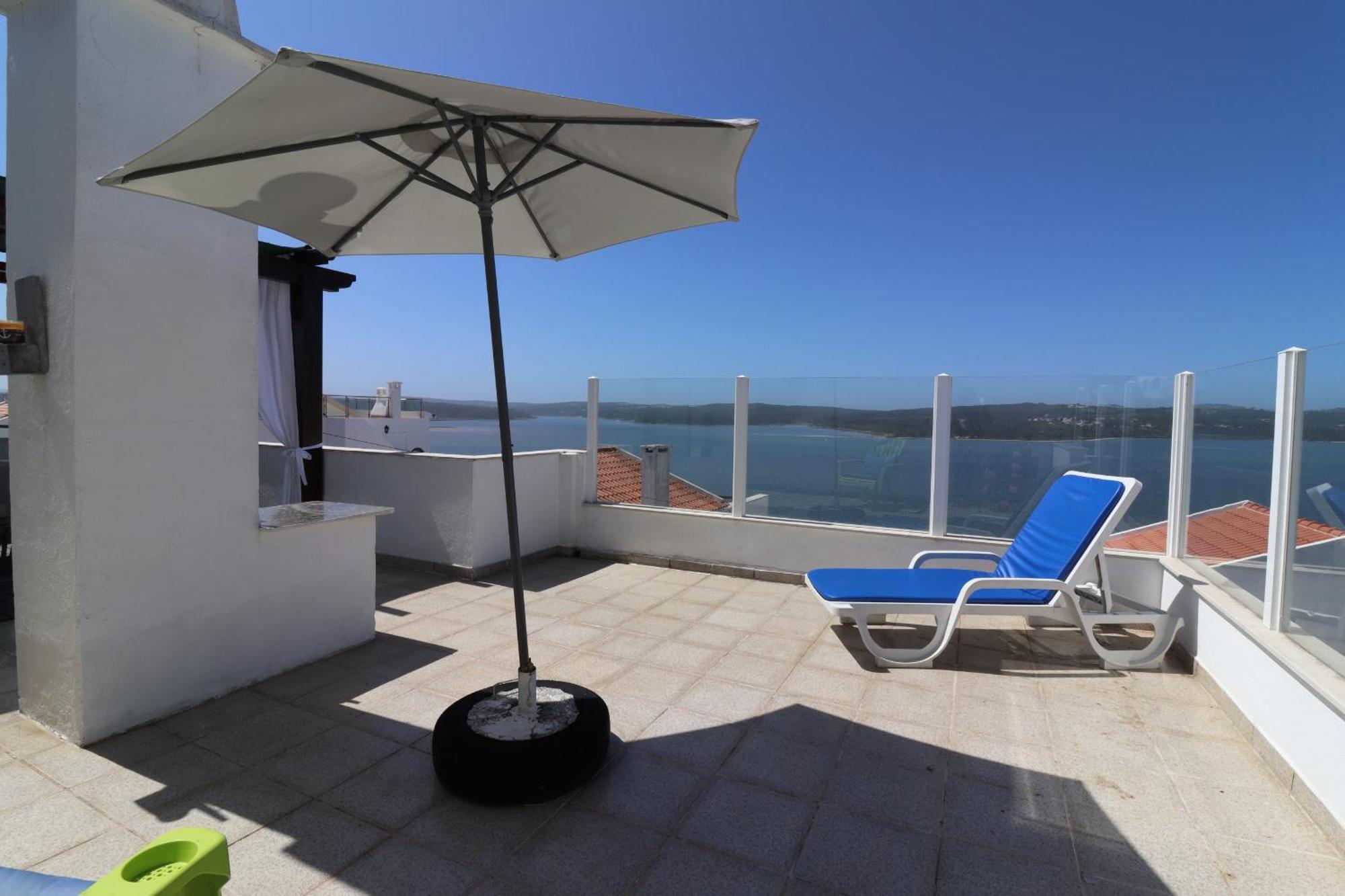 Beguest Lagoon House Nadadouro Экстерьер фото