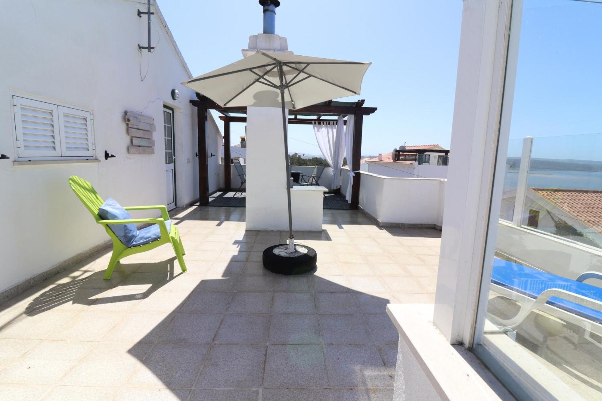 Beguest Lagoon House Nadadouro Экстерьер фото